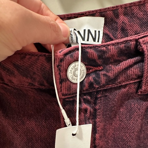 NWT Ganni Acid Wash Denim Skirt Purple / Burgundy 36 - Picture 3 of 7